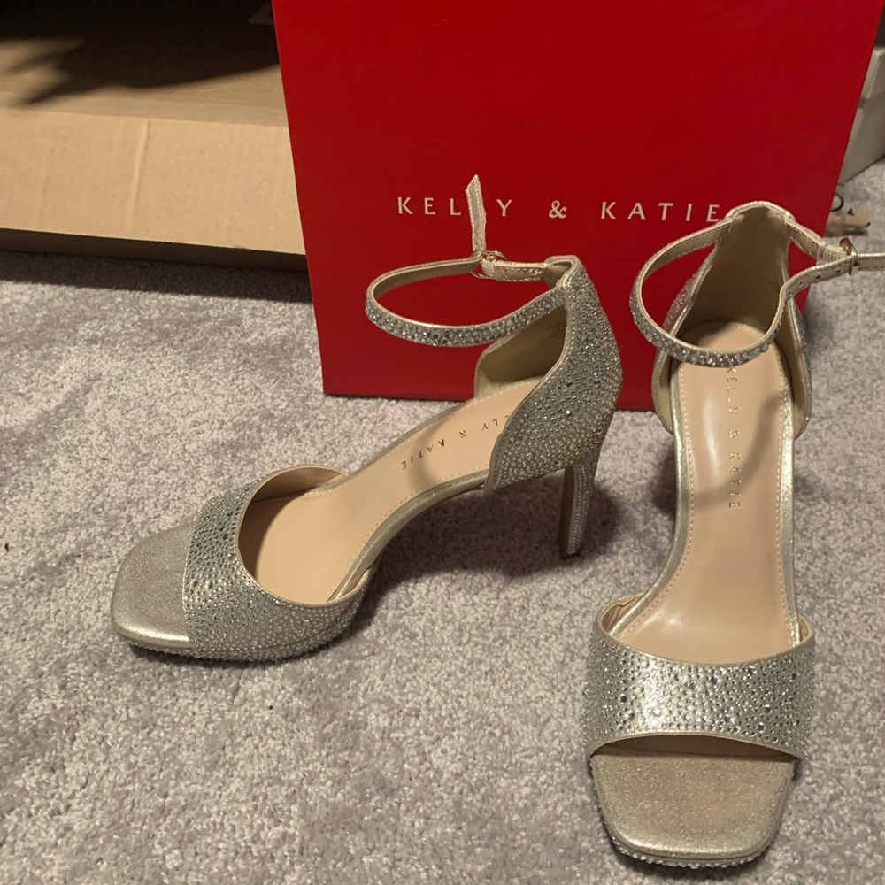 Light gold shimmer sand fabric heels.